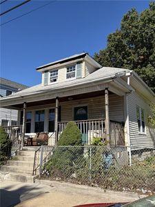 287 Sayles St