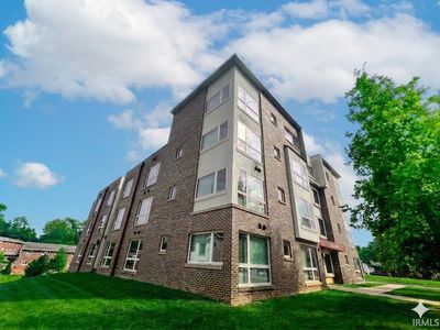 604 N Smith Rd