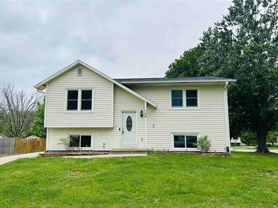 785 Prairie Ridge Rd