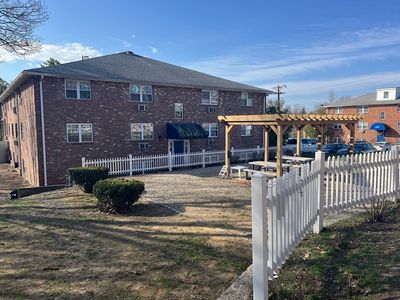 234 Low St APT 21