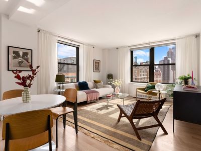 201 W 74th St APT 15E