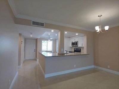 7286 Huntington Ln APT 204
