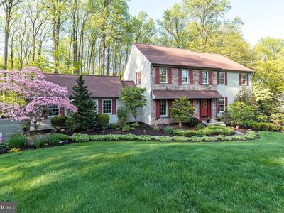 1813 Alyssa Ln