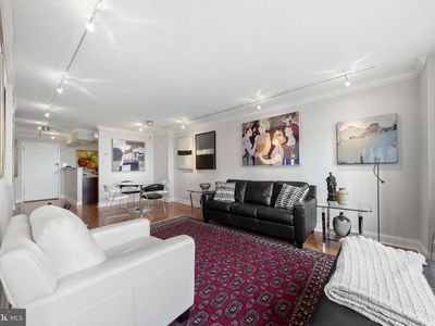 1901 John F Kennedy Blvd APT 1903