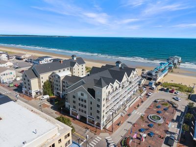1 E Grand Avenue #311