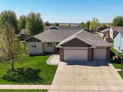 2613 E Sunflower St