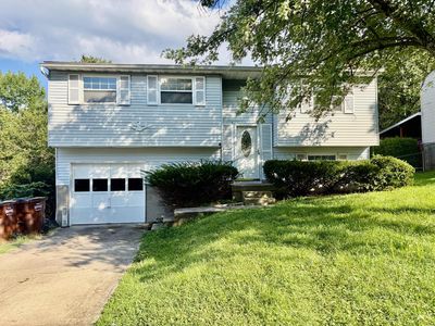 12146 Birchhill Dr