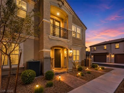 678 Anemone Ln