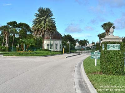 8268 SE Palm Hammock Lane