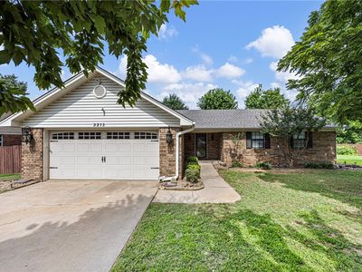 3215 Huntington Cv