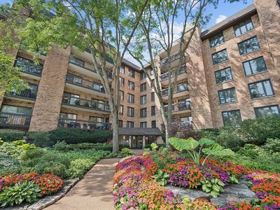 1740 Mission Hills Rd E #303