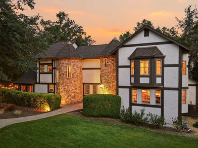 19177 Hollow Ln