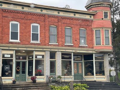 12-16 S Main St