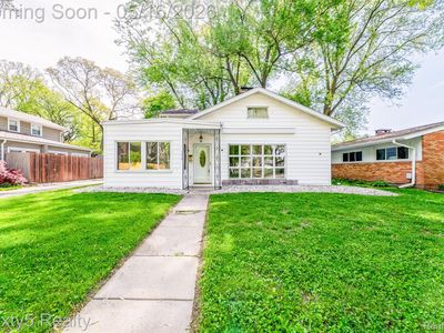 1430 Riverview Ave