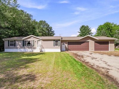 W5476 Lake Dr