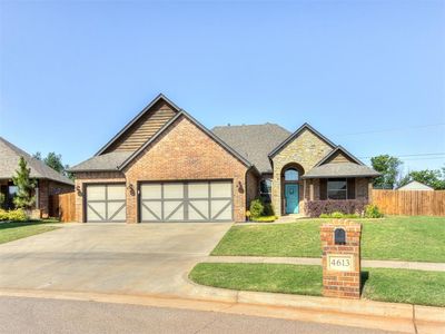 4613 Hambletonian Ln