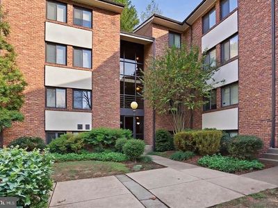 1552 Northgate Sq APT 12B