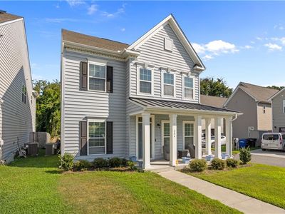 204 Goldenstar Ln