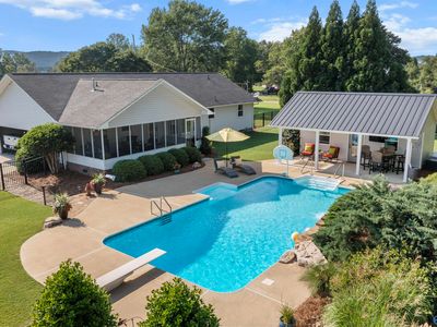 4101 Rose Haven Cir E