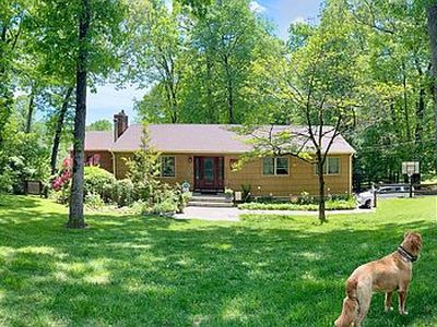 14 Woodland Rd