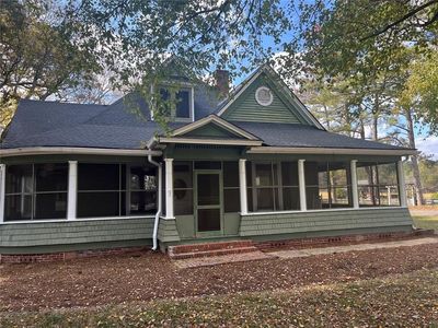 125 E Sewell Rd