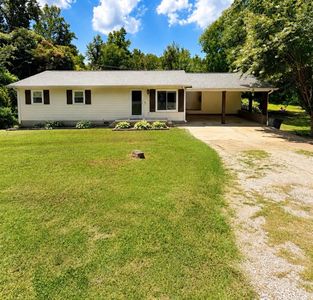 241 Shoals Ave