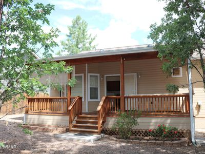 841 E Black Bear Ln