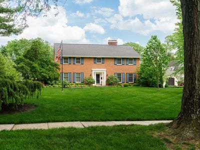 300 N Drexel Ave