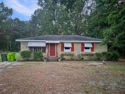 704 Congaree Church Rd