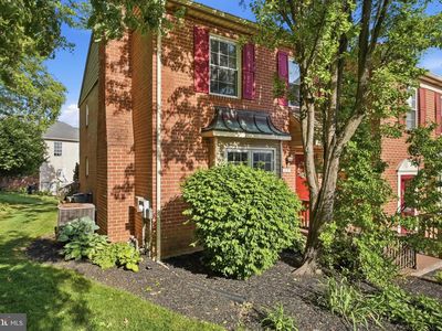 629 Coates Ln
