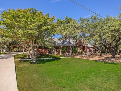 26013 MESA OAK DR