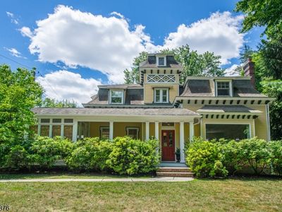 181 Sunset Ave