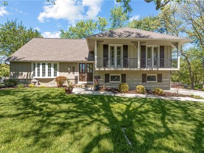 Property at 2300 W 103rd Ter, Leawood, KS