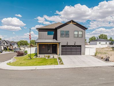3129 Newcastle Cir