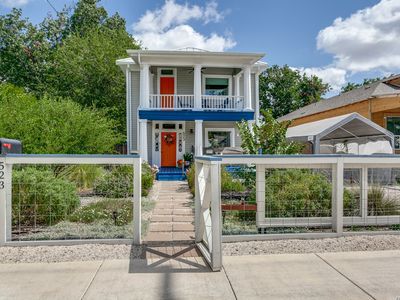 523 W HIGHLAND BLVD