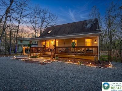 52 Tennyson Cir