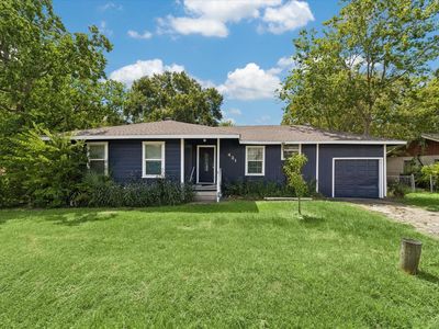 421 Dwire Dr