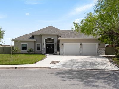 215 Pinar Del Rio Ave