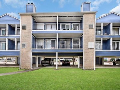 18519 Egret Bay Blvd APT 1803