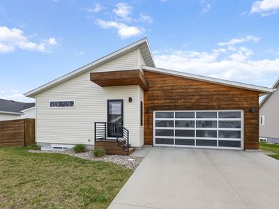 Property at 2400 Dean Ct, Brookings, SD