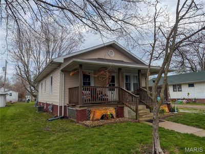 Property at 818 S State St, Litchfield, IL