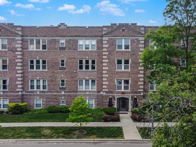 46 6th Ave APT Gj