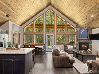 141 Rockberry Loop