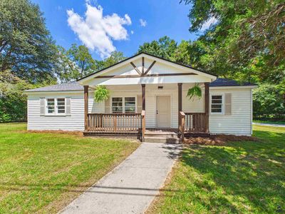 Property at 105 Jackson St, Byron, GA