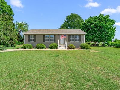 37 Harvey Ln