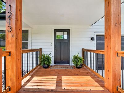 1213 W Clinton Ave