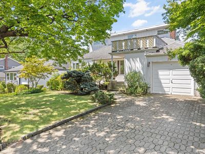 24 Cornell Drive