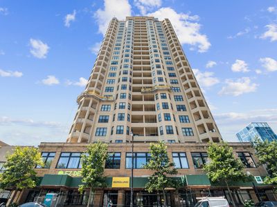 1464 S Michigan Ave APT 2103