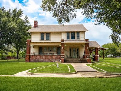 400 S McKinney St