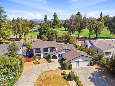1306 Hillcrest Dr